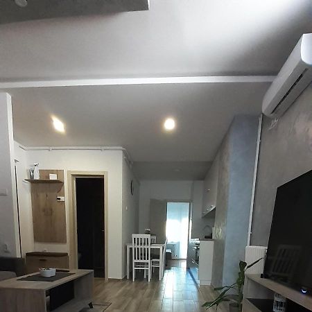 Apartman Una سرمسكي كارلوفيتش المظهر الخارجي الصورة